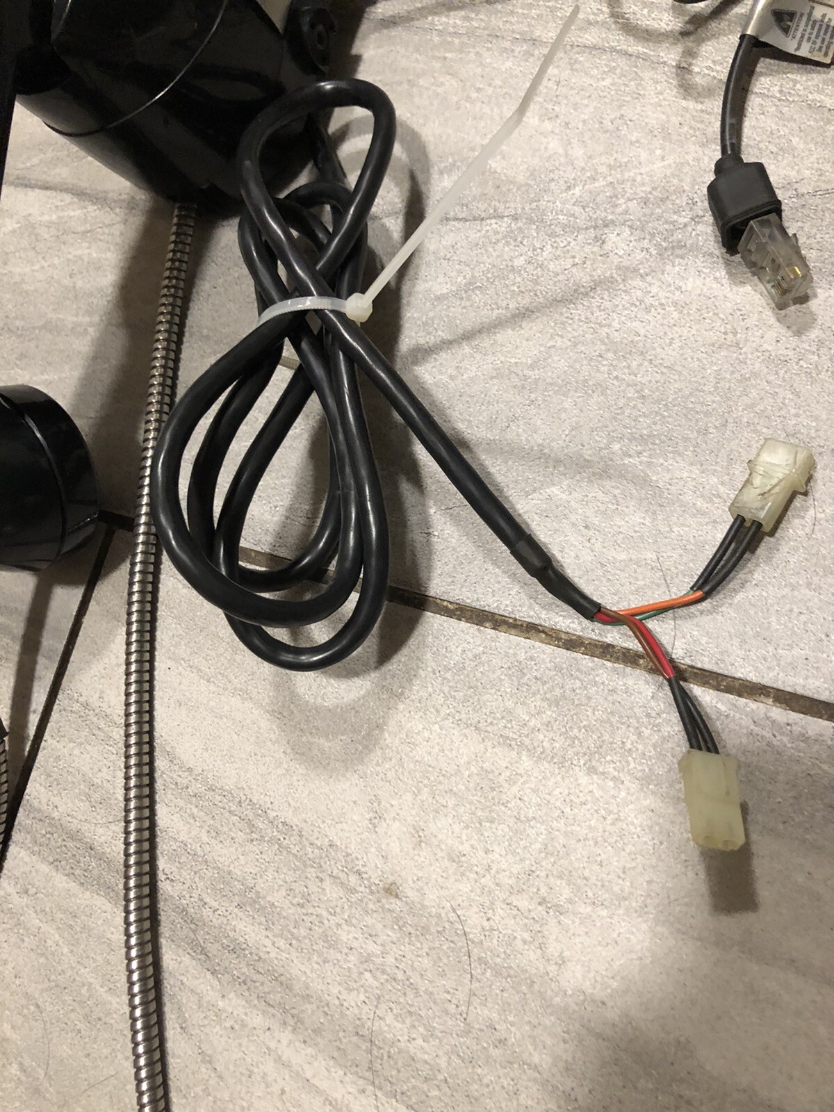 Motorola MCS2000 2-way Radio Privacy Handset Hang-up Cup Model YLN1149A