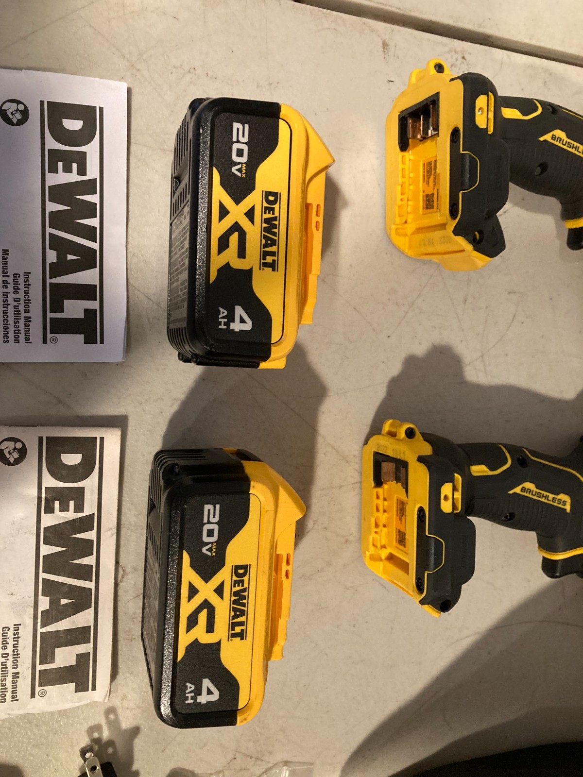 DeWalt 20V Max XR Brushless 2-Tool Combo Kit DCD800 DCF850 (2) 4Ah Batts w/Bag