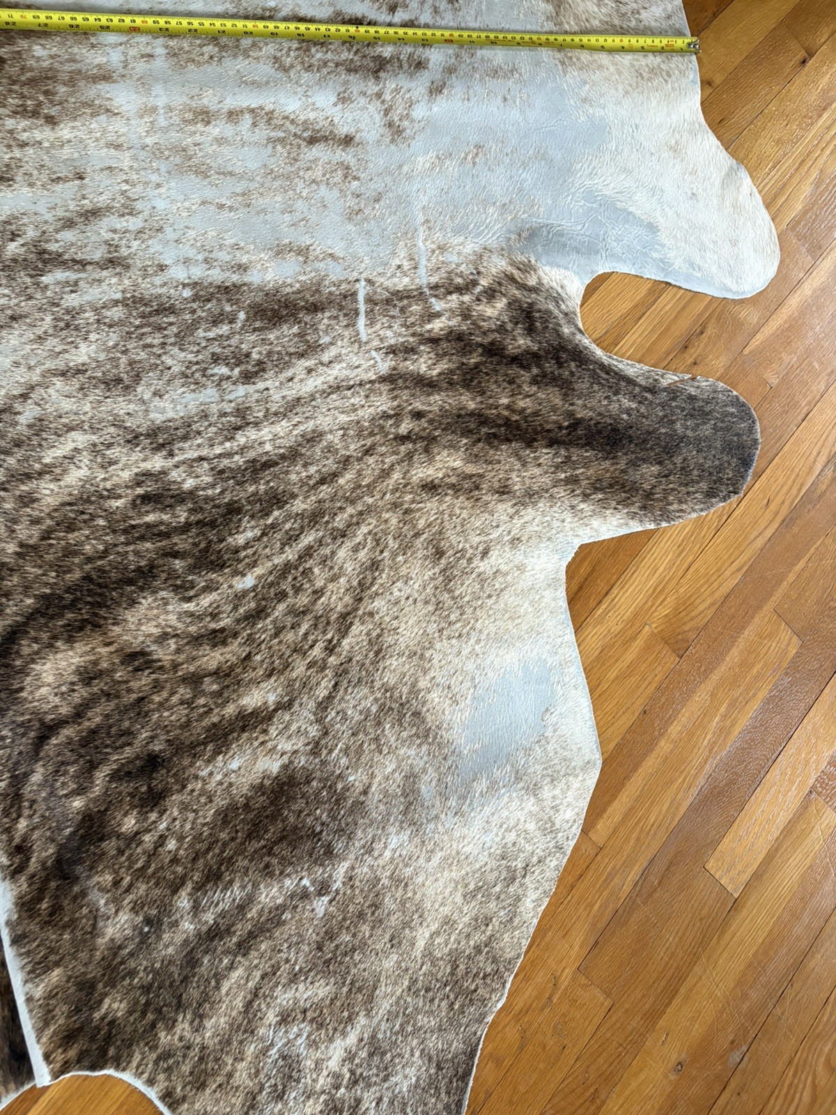 Brindle Gray Beige Natural Cowhide Rug 6 ft × 5.3 ft B.S. TRADING