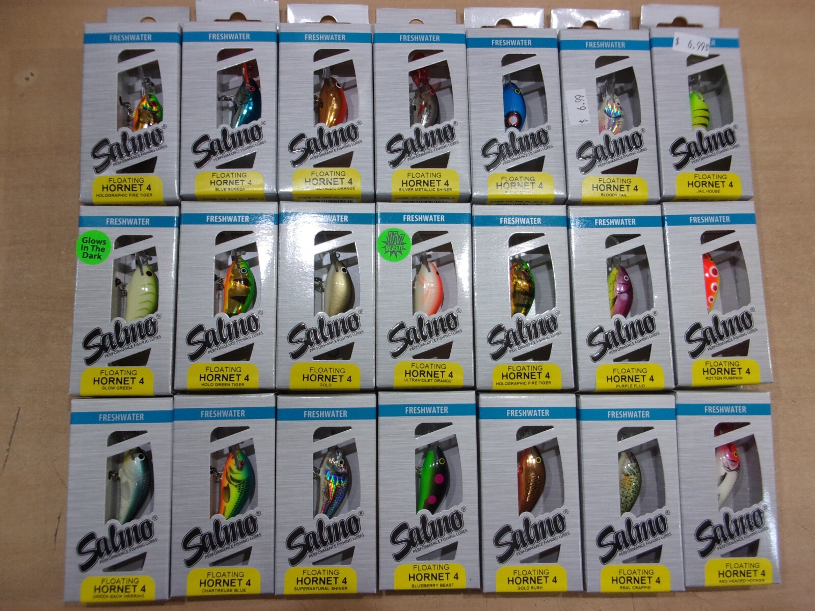 Salmo Floating Hornet 4 Choose your colors!