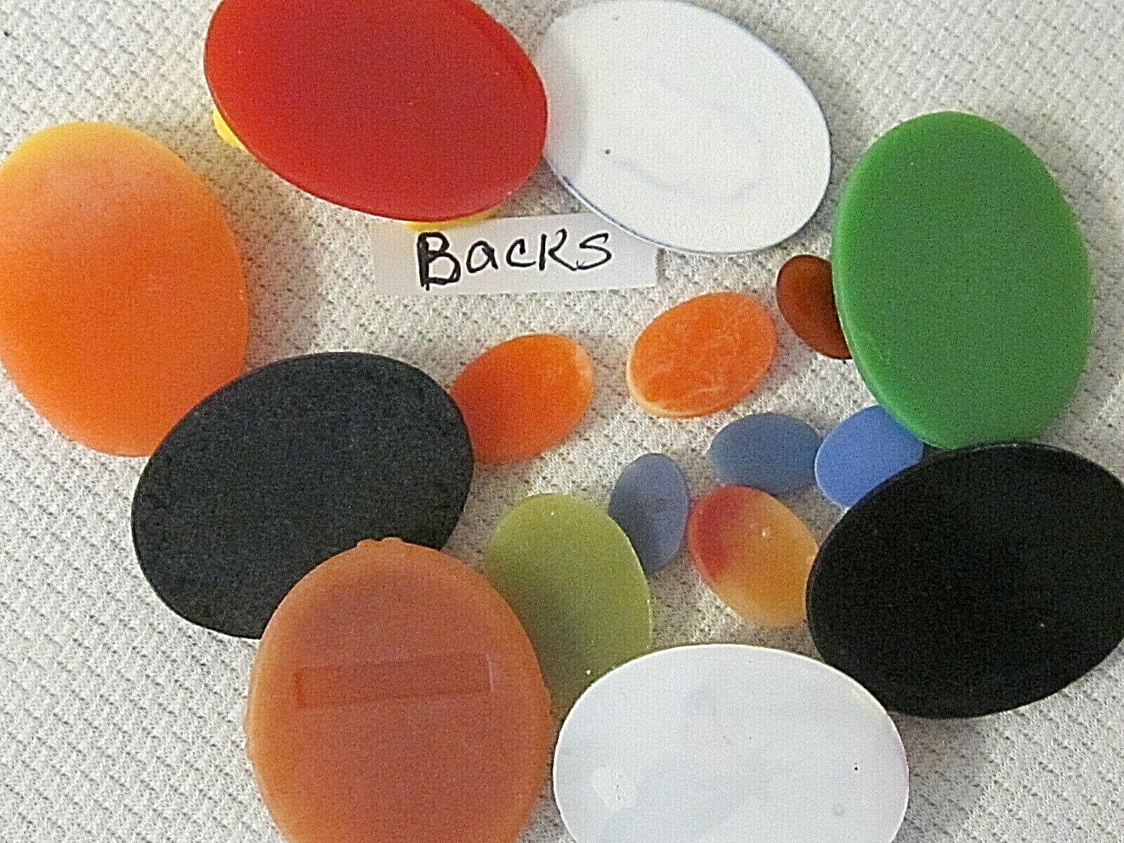 * SALE * VTG CAMEOS 3-D 40x30mm HUGE 16 LOT JEWELRY RESIN FINDINGS REPAIR CRAFTS