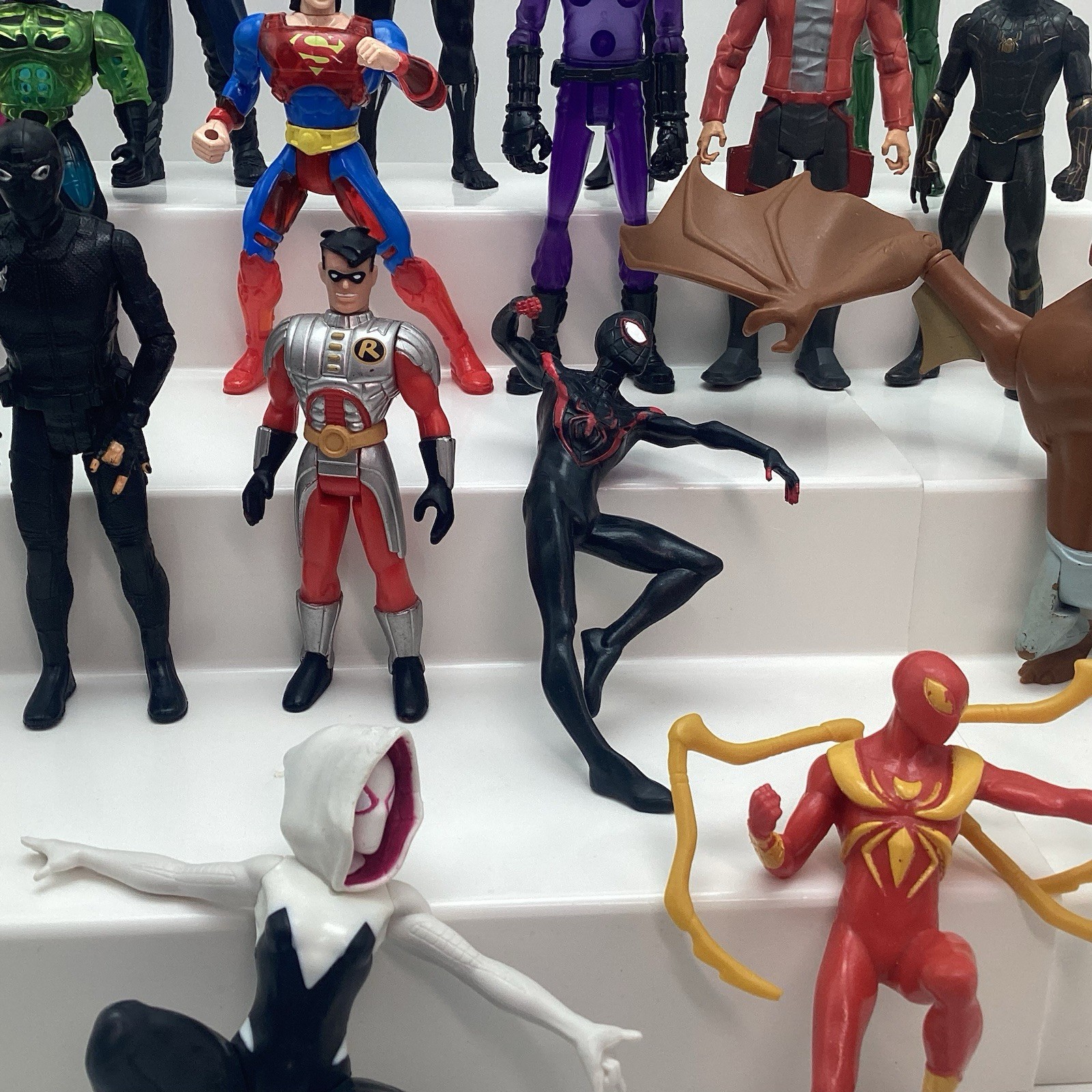 Marvel Super Heroes Figures Lot Kenner Robin Batman Spider-Man Dr Strange Sersi
