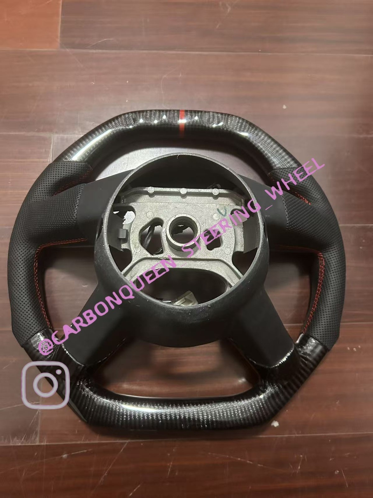 REAL CARBON FIBER Steering Wheel FOR 2006 Dodge Challenger SRT8 /Chrysler