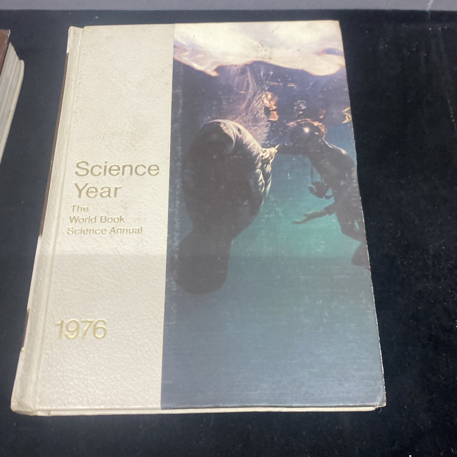 The World Book Year Book Set of 5 Volumes 1976to 1979 Year Book Science Year