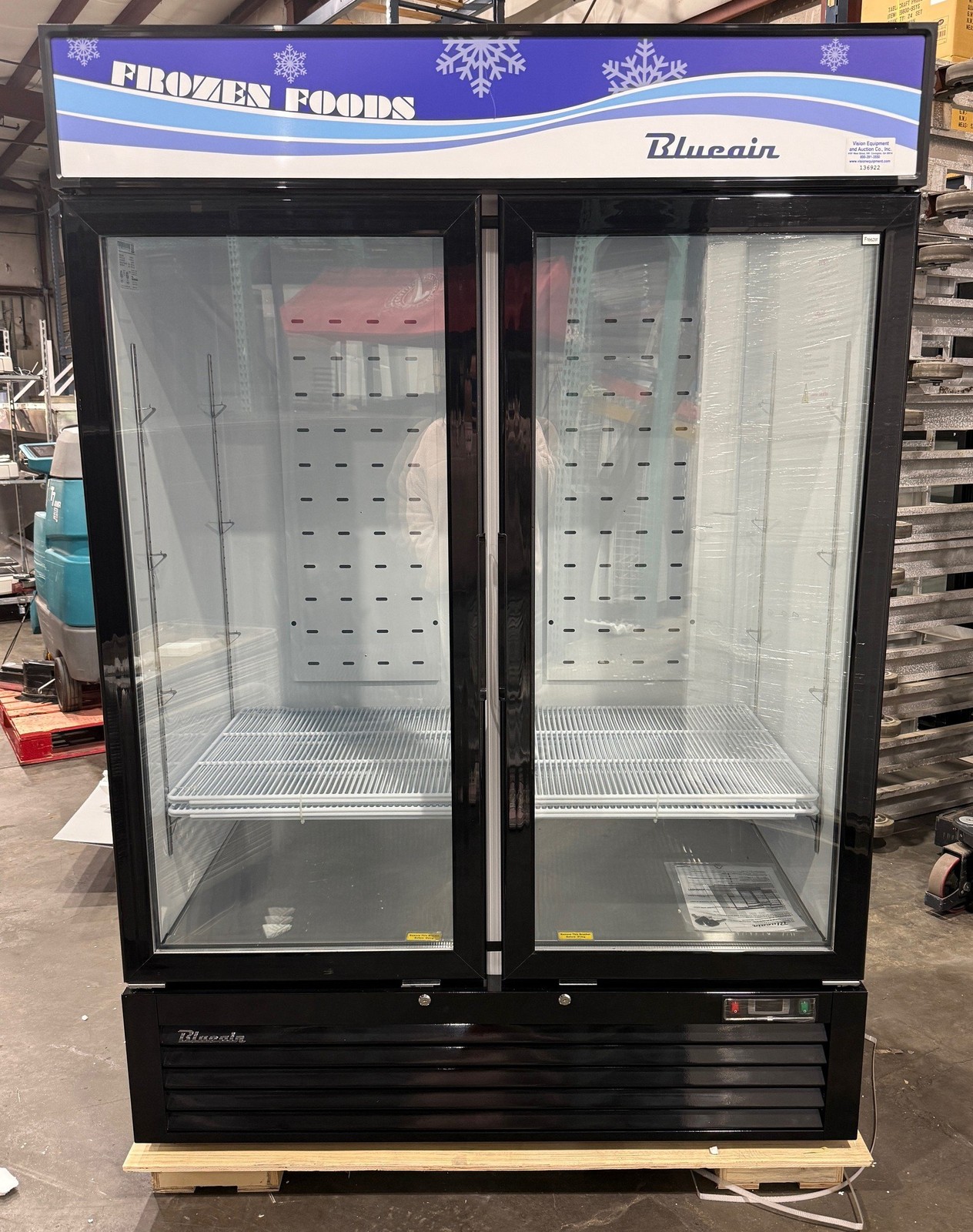 BLUEAIR BKGF49-HC TWO GLASS DOOR MERCHANDISING FREEZER