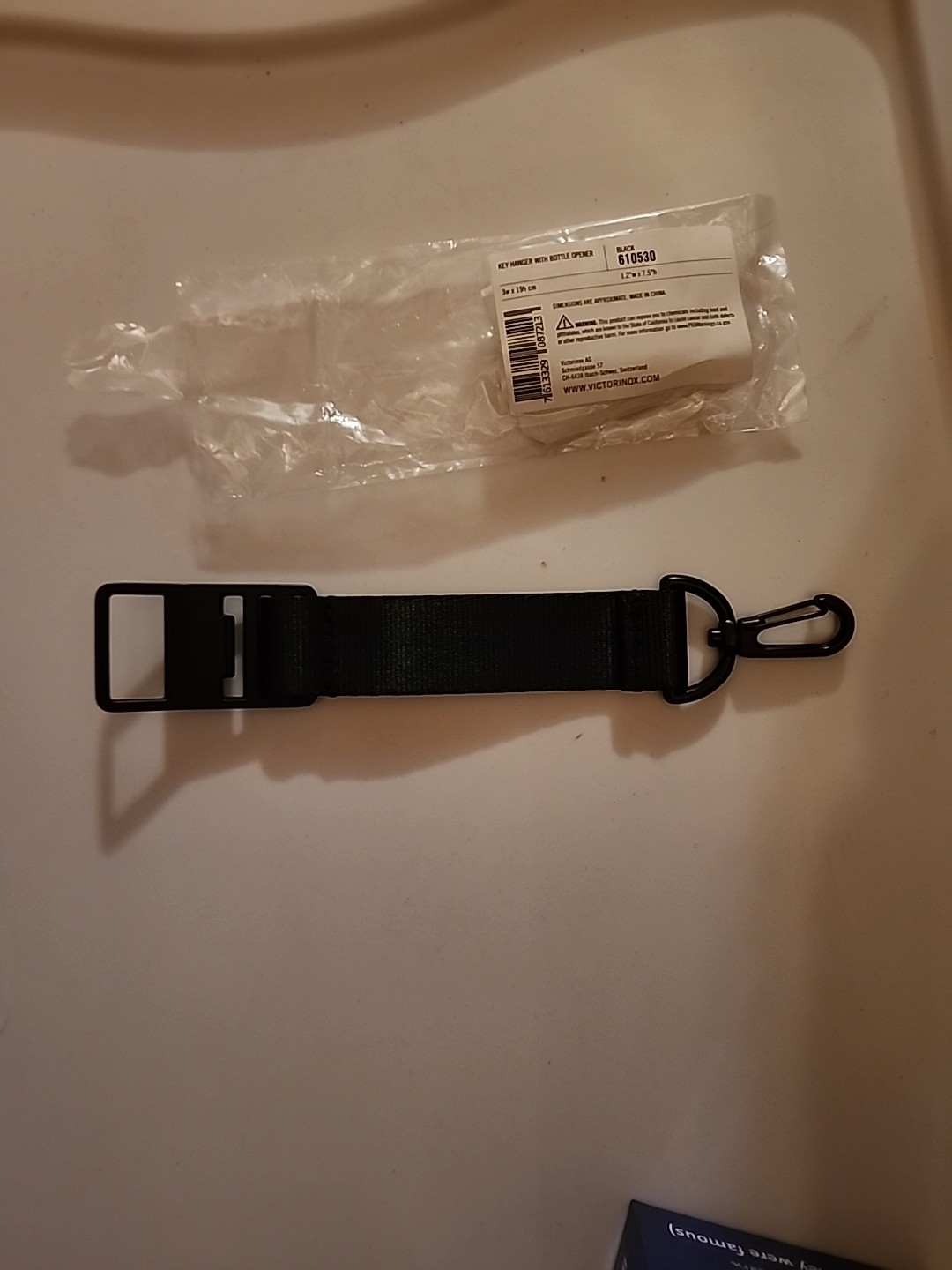 Victorinox keyhanger with bottle opener NEW
