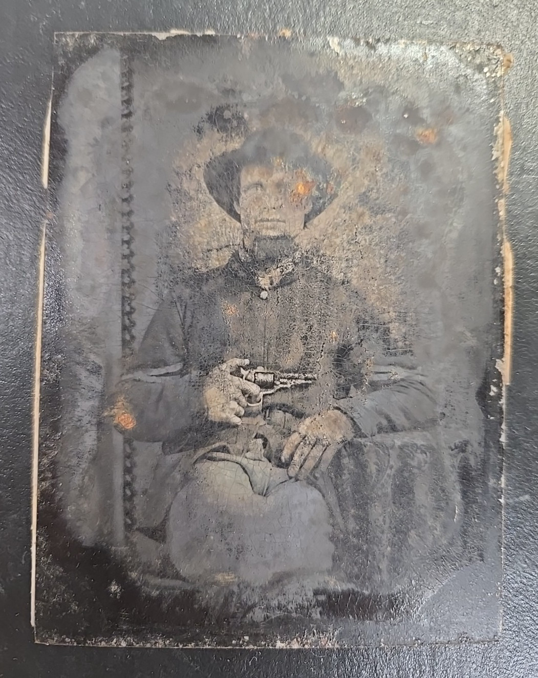 Civil War Tintype of Armed Union or Confederate Soldier w/Frame