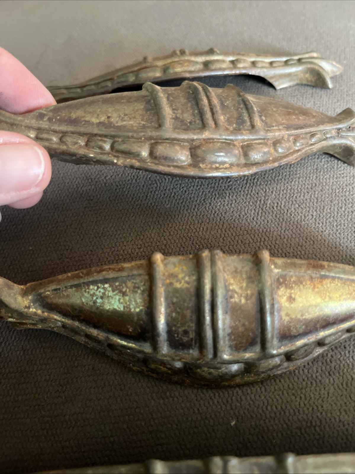 Set of 4 Vintage Art Decò Metal Ornate Drawer Pulls 6” Long Nice Patina