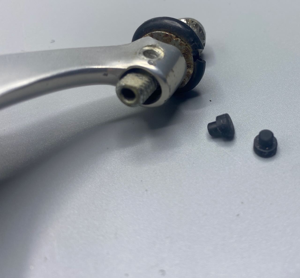 NEW Campagnolo Cat. Number 2043 BLACK Rubber Bumpers for *Front* Brake Qty 2