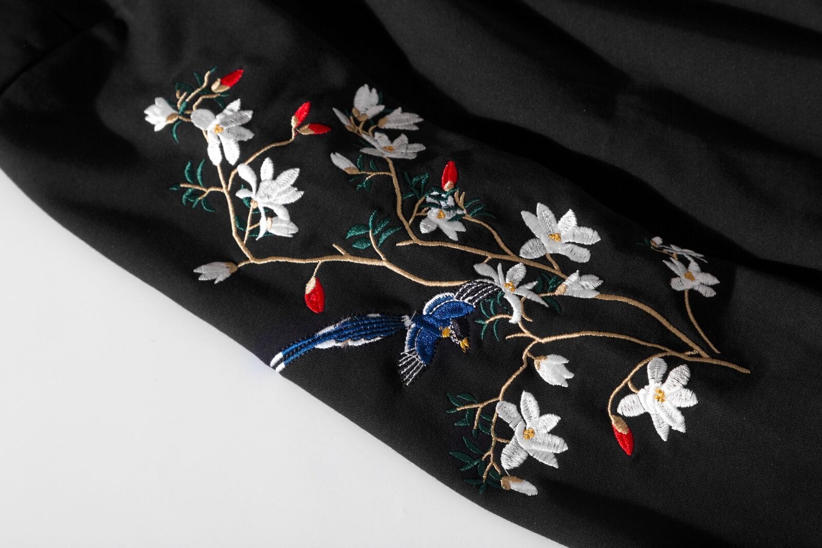 Niepce Birds and Flowers Embroidered Black Hoodie Japanese Streetwear Sweatshirt