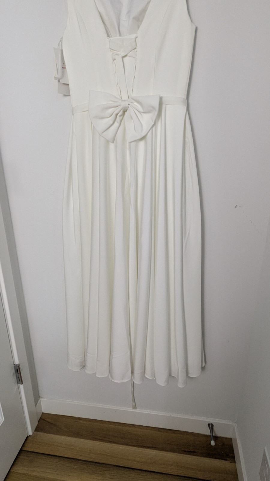 Off White Boatneck Midi Wedding Dress Romantic Lace-Up Back and bow Sz 6 NEW