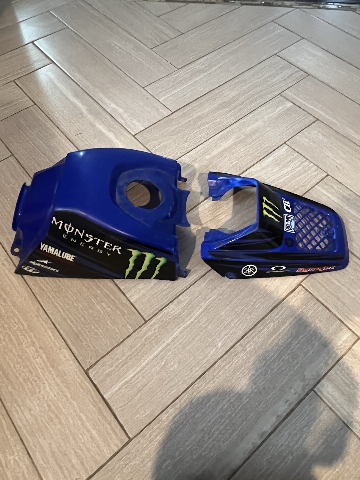 Yamaha Blaster 200 1988-2002 Gas Tank Plastic And Front Plastic Used Oem BLUE