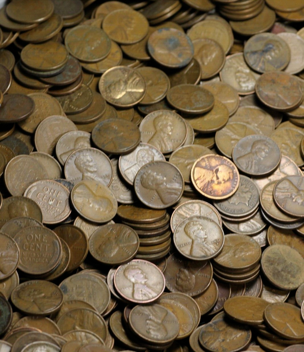 ESTATE WHEAT CENTS - 10 ROLL LOT - WE JUST SCOOP 'EM OUT OF THE BOX!! UNSEARCHED