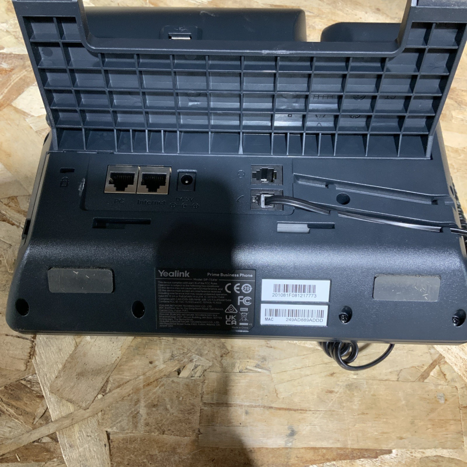 YEALINK SIP-T54W Phone With Power Adapter