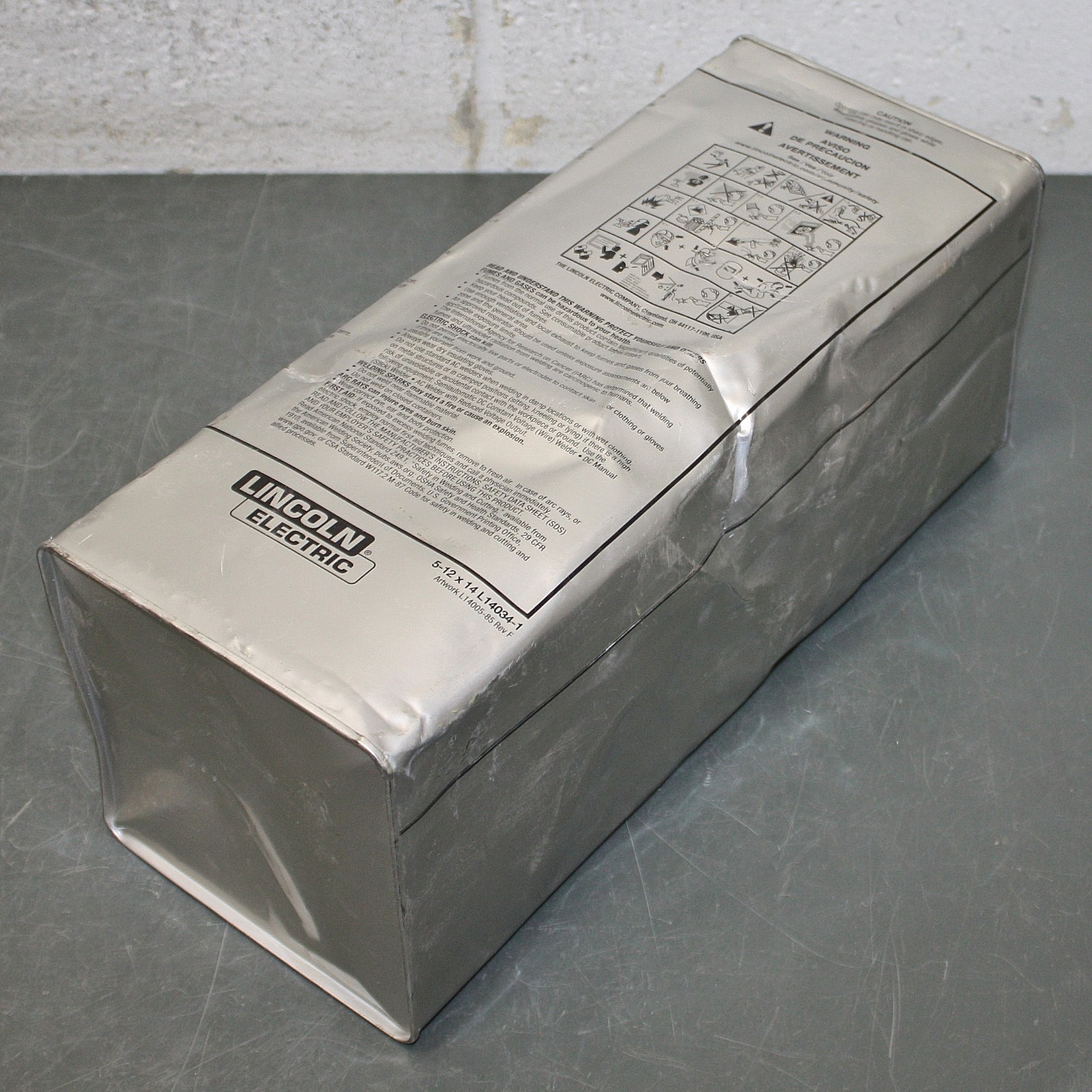 (50lbs) Lincoln Stick Electrodes Excalibur 7018 XMR, 1/8" x 14", Welding Rods