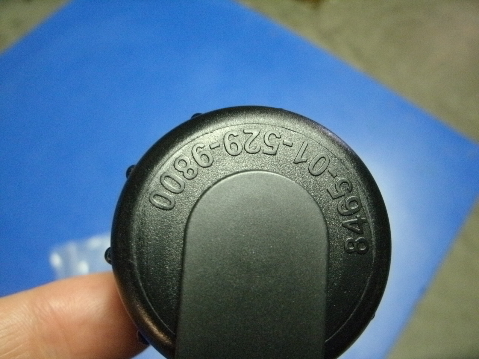 US ARMY AVON M50 / 61 GAS MASK 1 OR 2 Quart Canteen Cap Adapter NEW IN WRAPPER