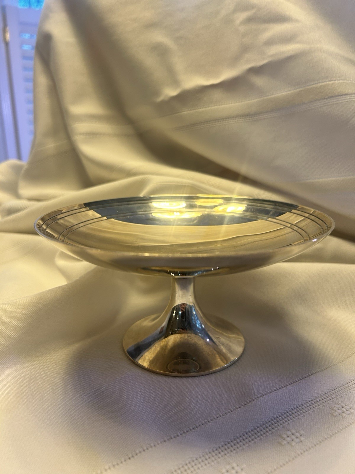 Tiffany & Co. Sterling Silver 1848 Pattern Pair of Bowls 1900-1940 Antique