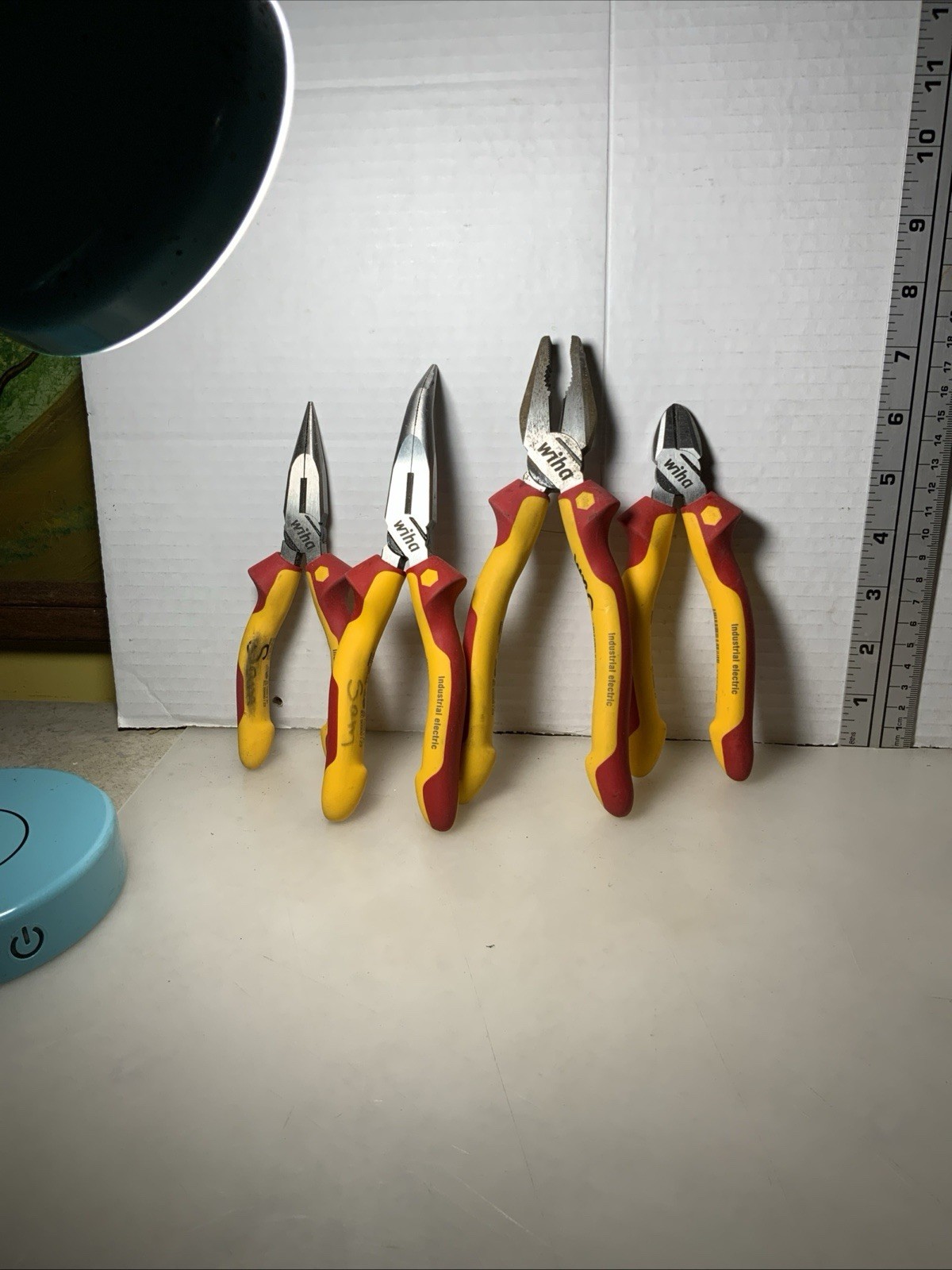 Wiha Insulated Industrial Pliers,Screwdriver, Bag, Meter & vest, 12pcs Total