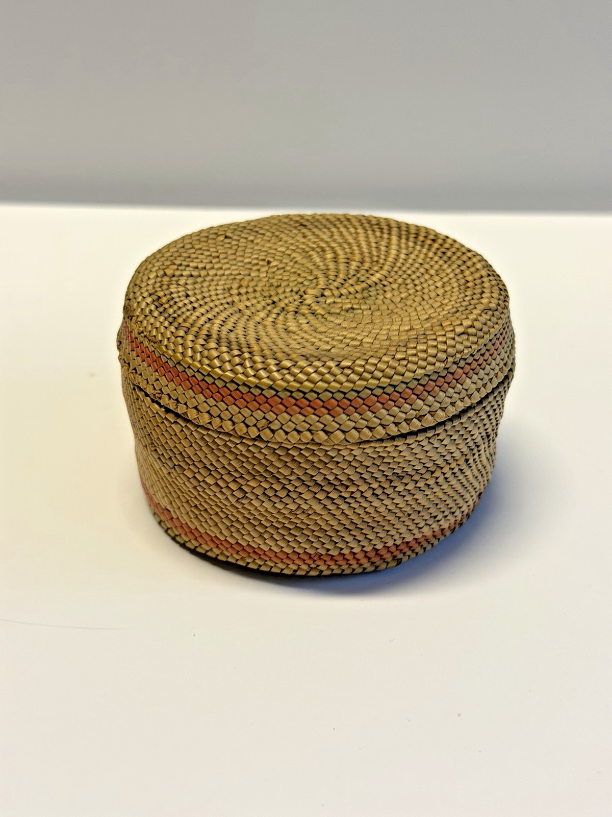 Antique Native American Indian Nootka Lidded Nootka Basket; Early 1900's; #A19