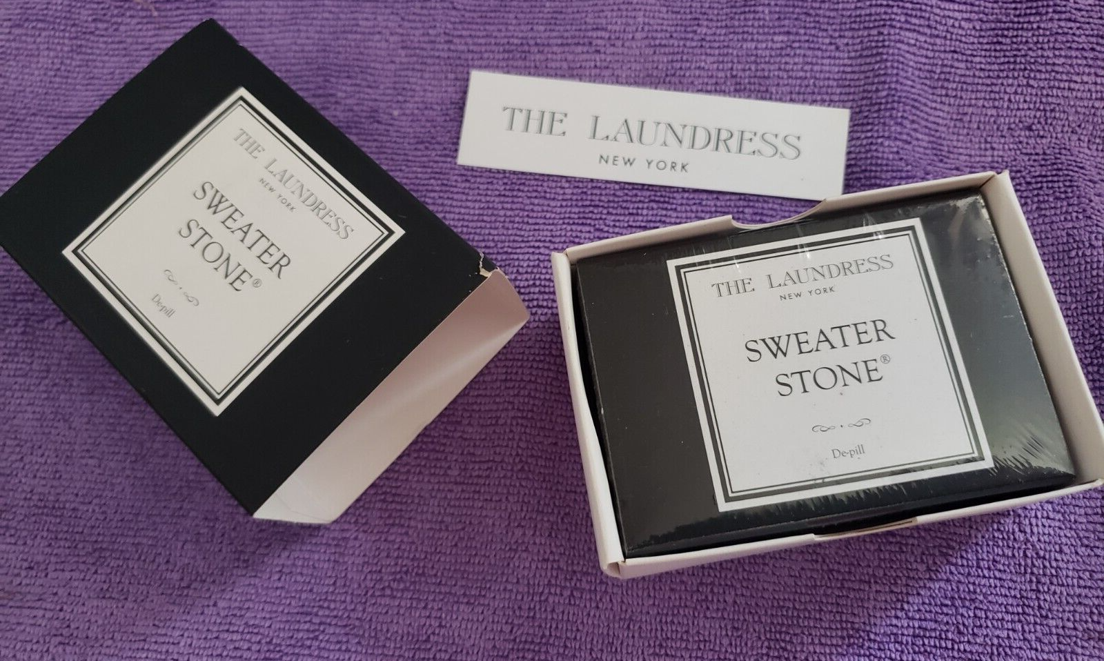 The Laundress New York - SWEATER COMB and STONE - Removes Pills, lint & Fuzz