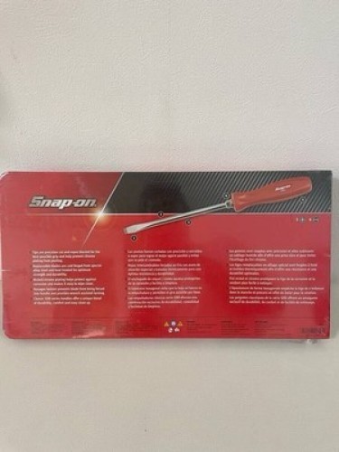 Snap On Screwdriver Set, Combination 7 Pcs. RED HARD HANDLES SDDX70AR NEW