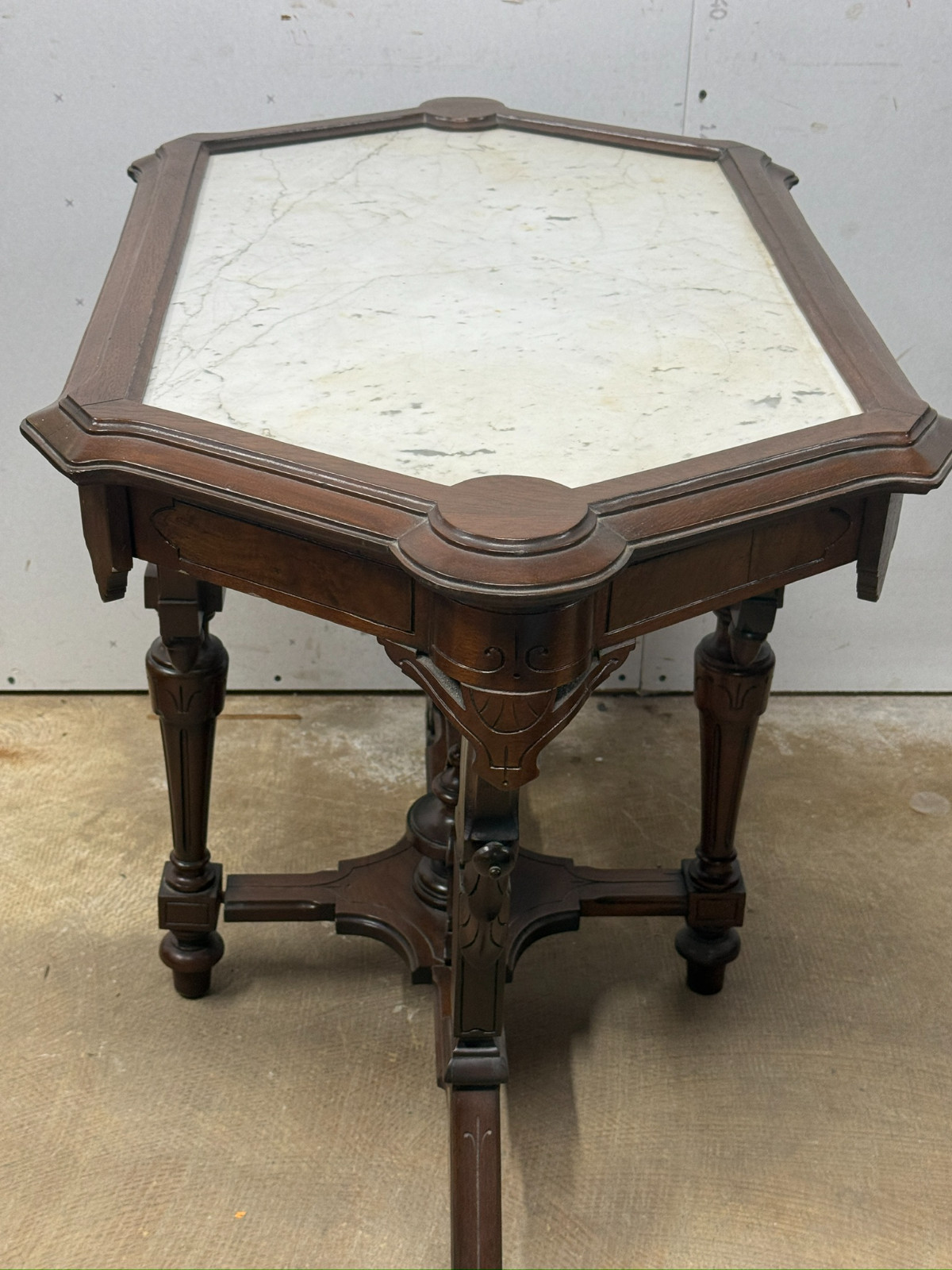 antique Rennaissance revival Victorian walnut parlor center table marble 1870