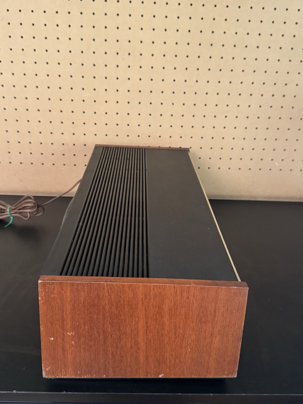 Grundig RTV 360U Solid State Am/Fm Short Wave Radio Stereo w/Speakers *READ*