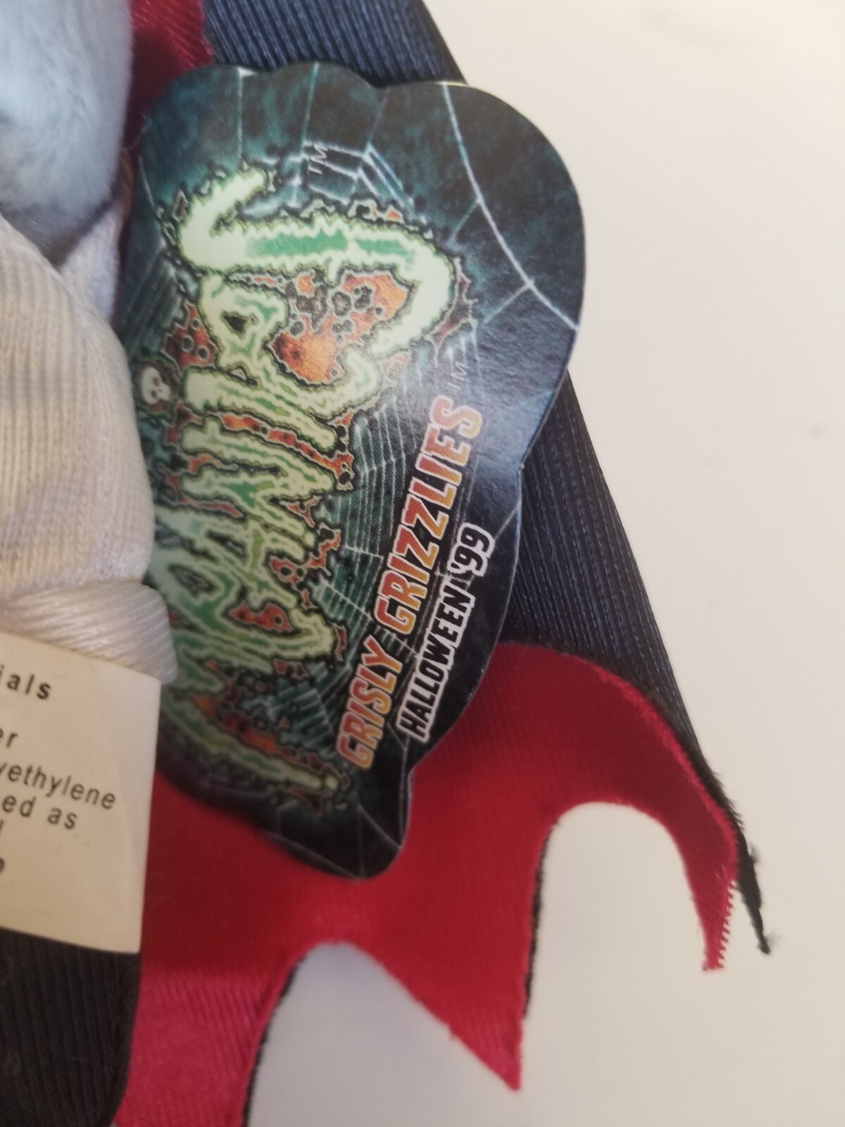 Meanies Grisly Grizzlies Halloween '99 COUNT DRACUBEAR