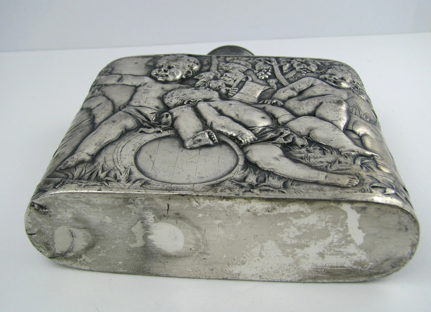 ANTIQUE SILVER PLATED FLASK LIQUOR FLASK Tipsy Cherubs Angels 1870s No Mono Rare