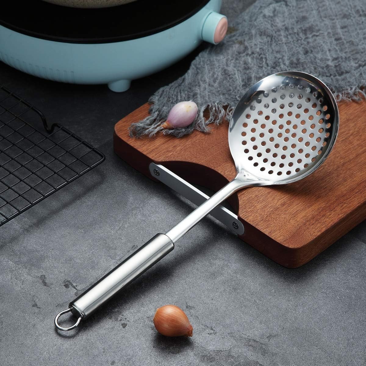 Stainless Steel Cooking Skimmer - Slotted Spoon for Straining, Ideal for Kitchen