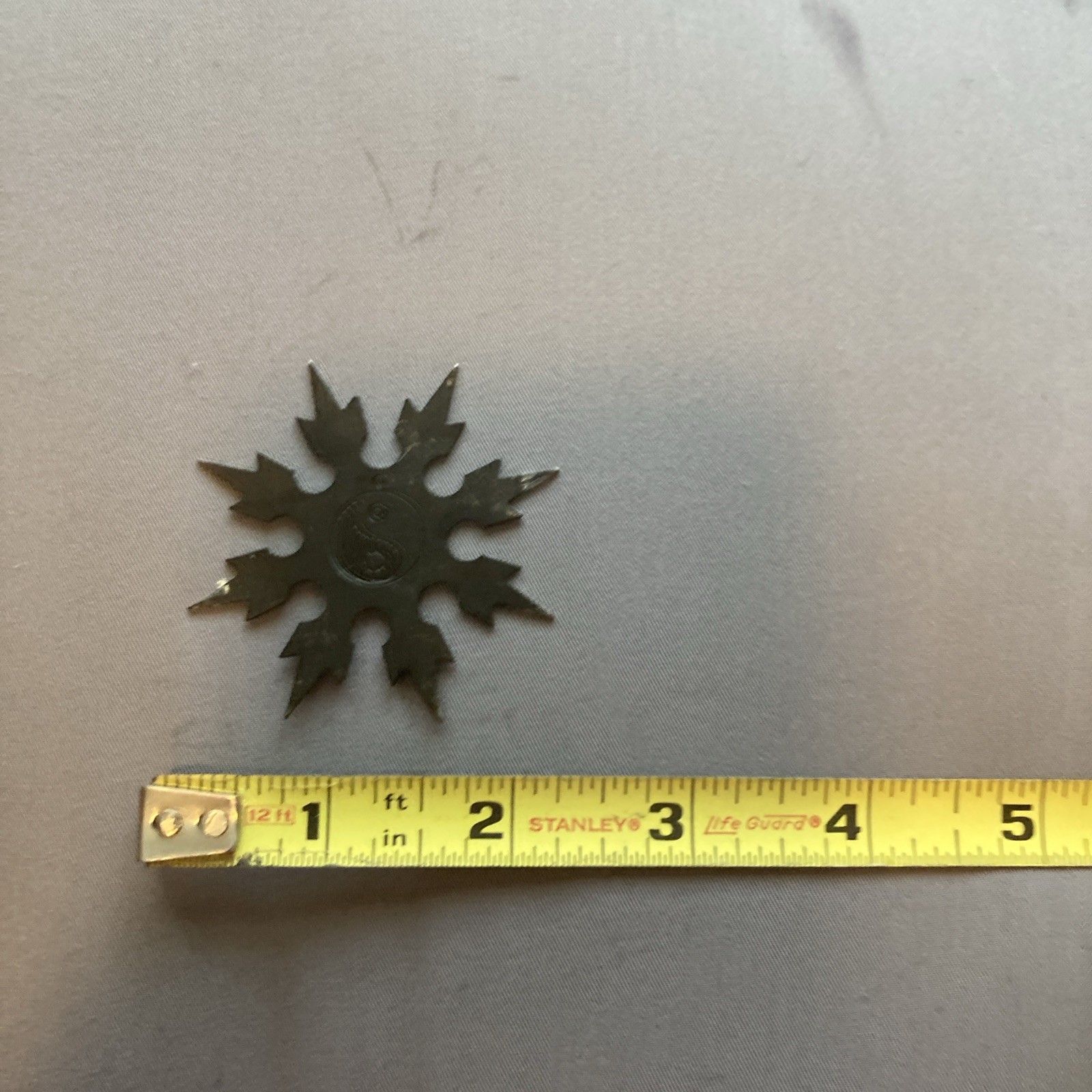 Vintage Ninja Throwing Star Pendant Black or Gold, Metal