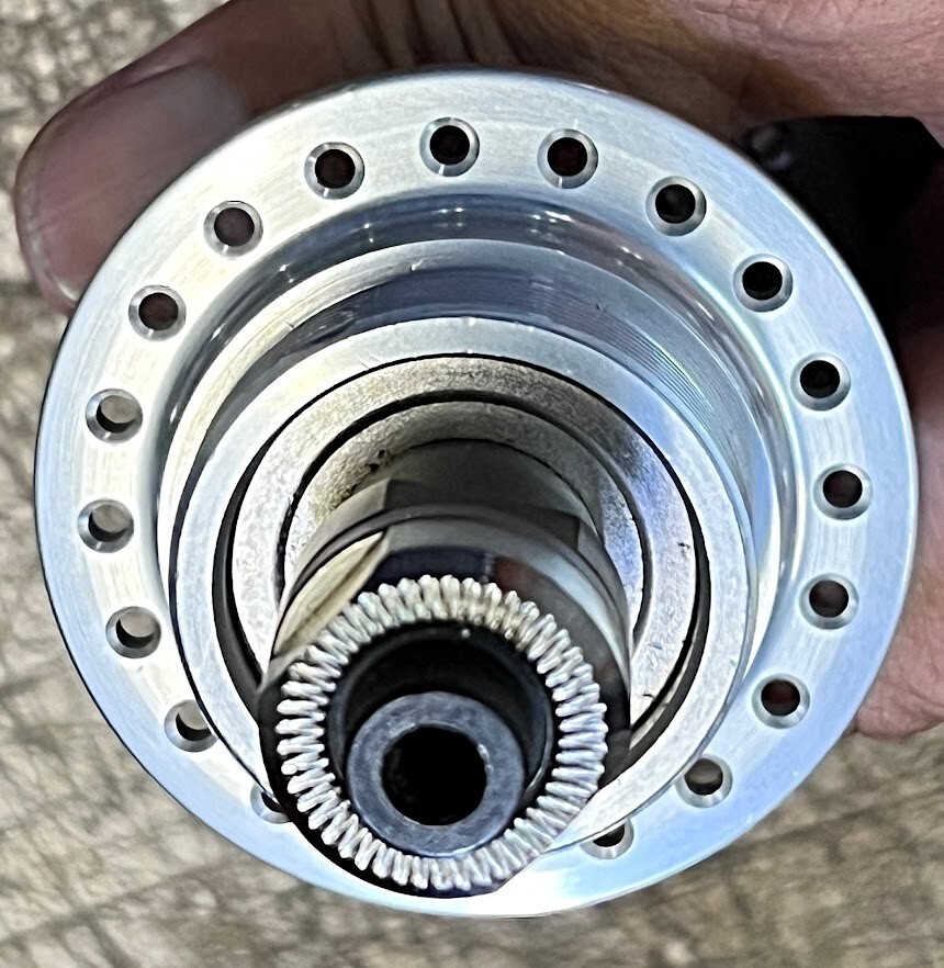 EDCO Competition made in Switzerland 140mm - 7 Speed Only - 40 Hole - Brand New