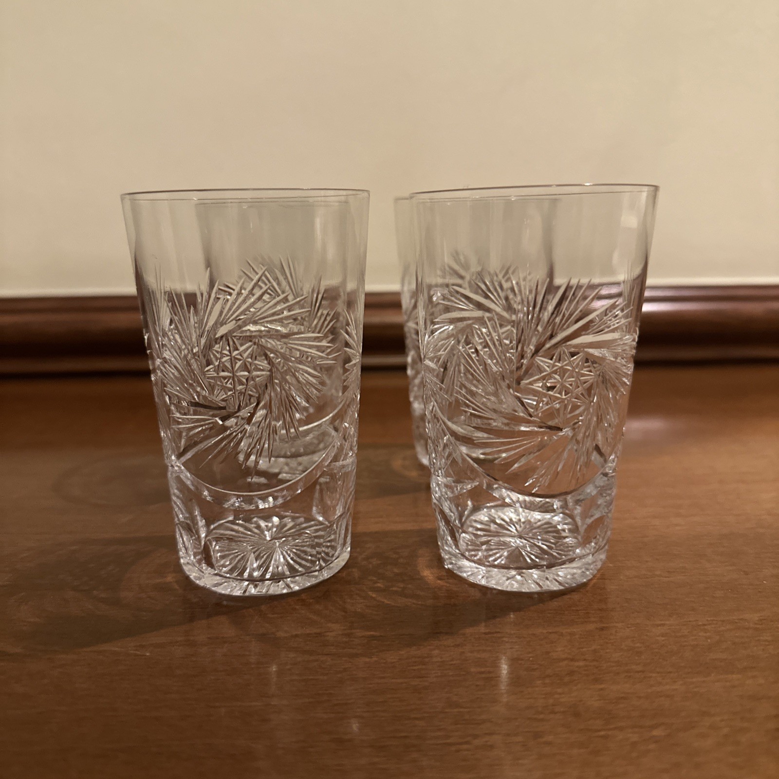 Vintage Pinwheel Cut Crystal Tumblers Glass – Set of 4  – 180ml