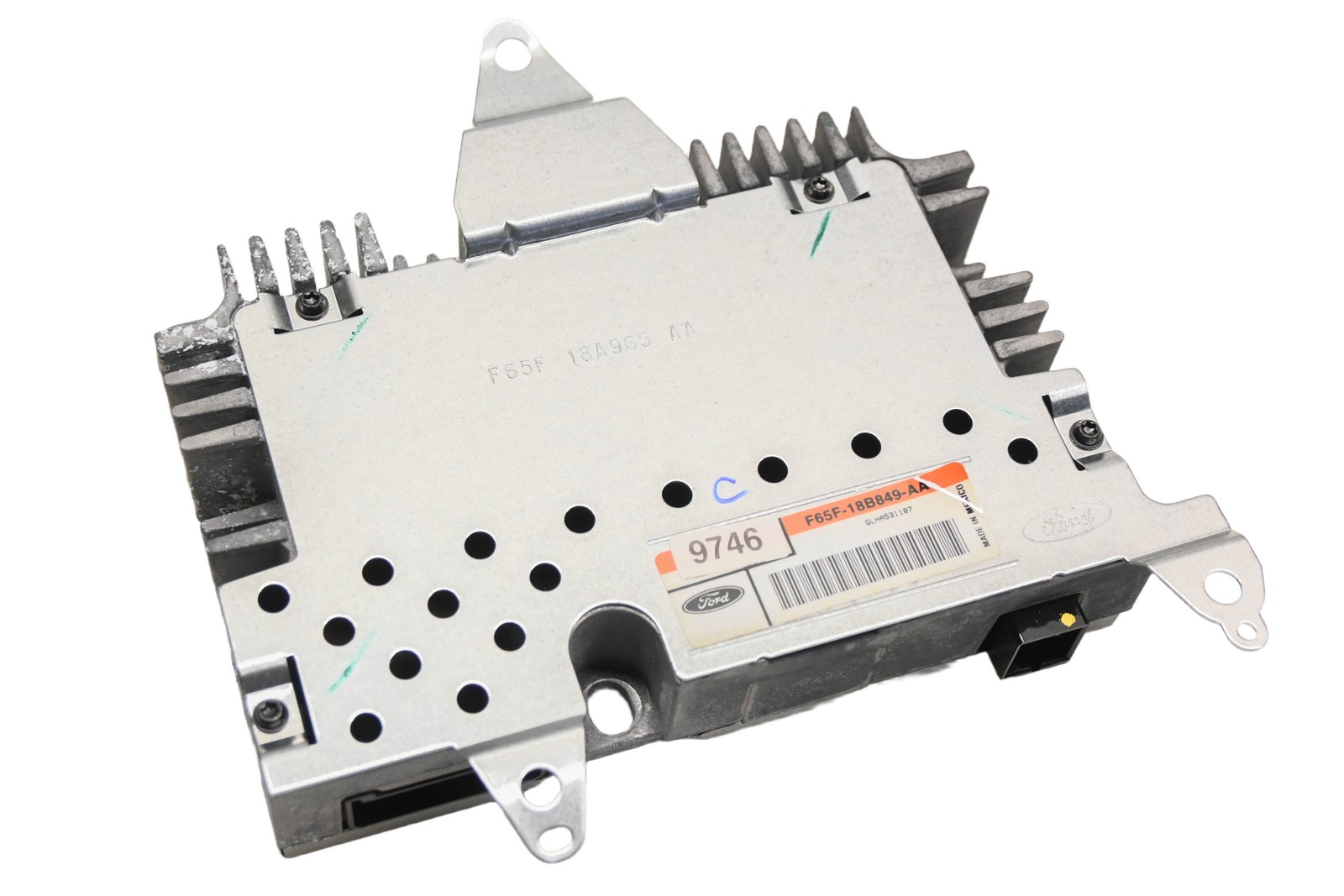 New OEM Ford F65Z-18B849-AA, F65F-18B849-AA, Amplifier NOS