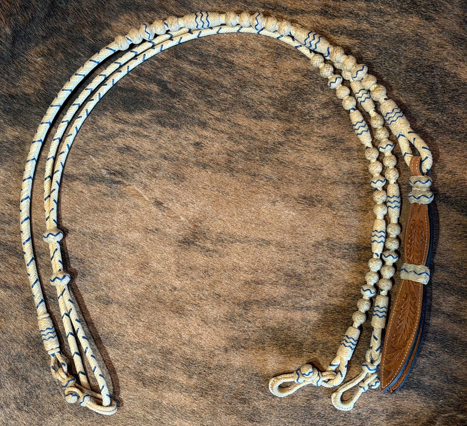 GUITRON HANDMADE 16 Plait RAWHIDE ROMAL REINS W/ Blue Accents Cowboy Vaquero
