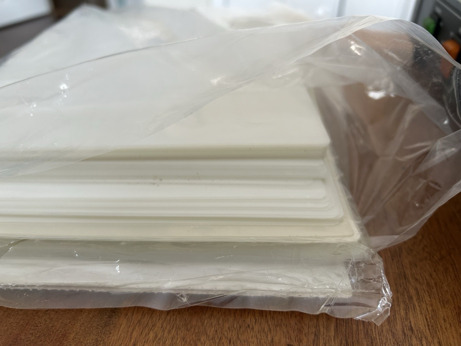 TLC Heavy Duty Laminator Model 6000 w/ 9”x 14.5” Pouches