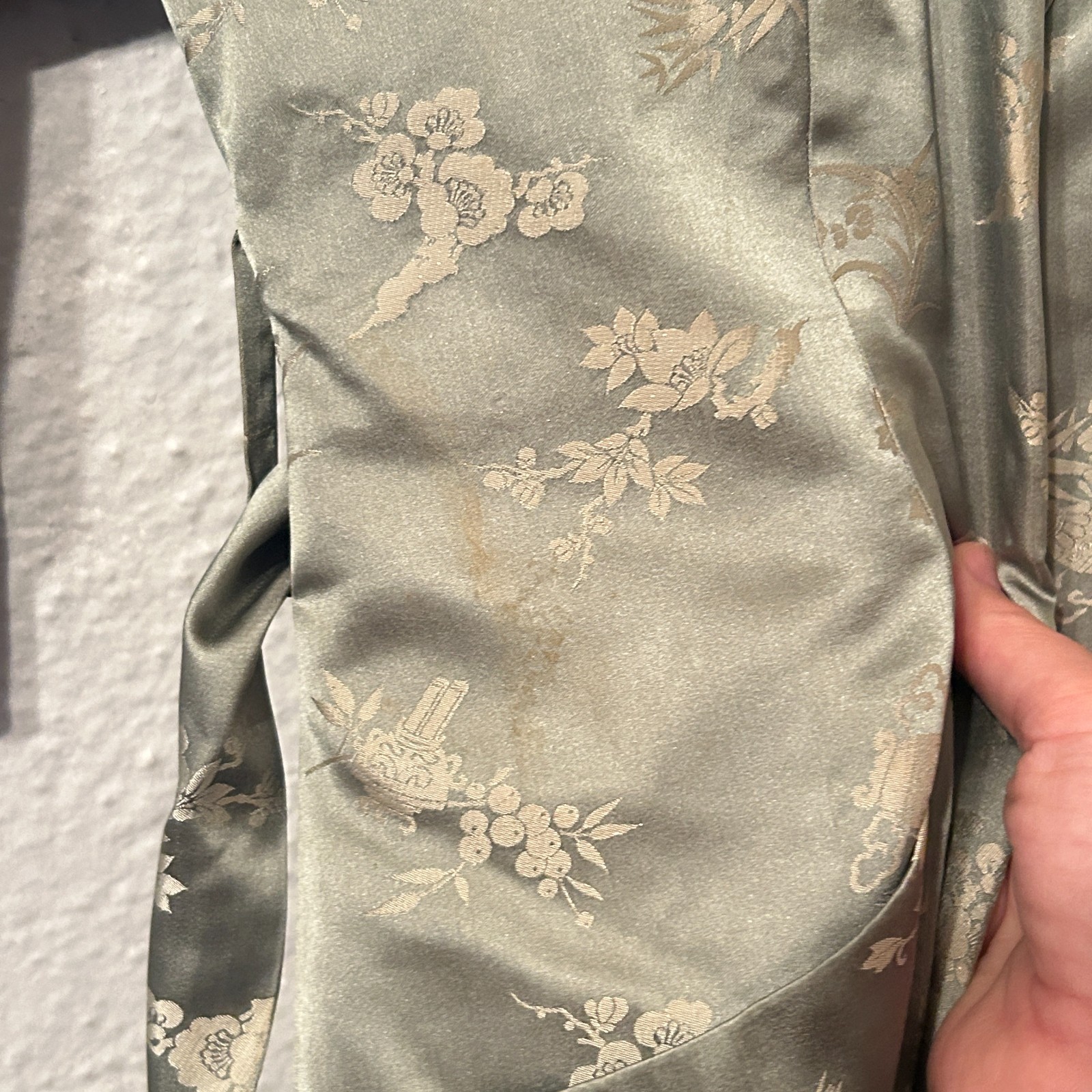 Vintage Madame Mme Butterfly 60s Silk Brocade Japanese Kimono Robe Floral Belted