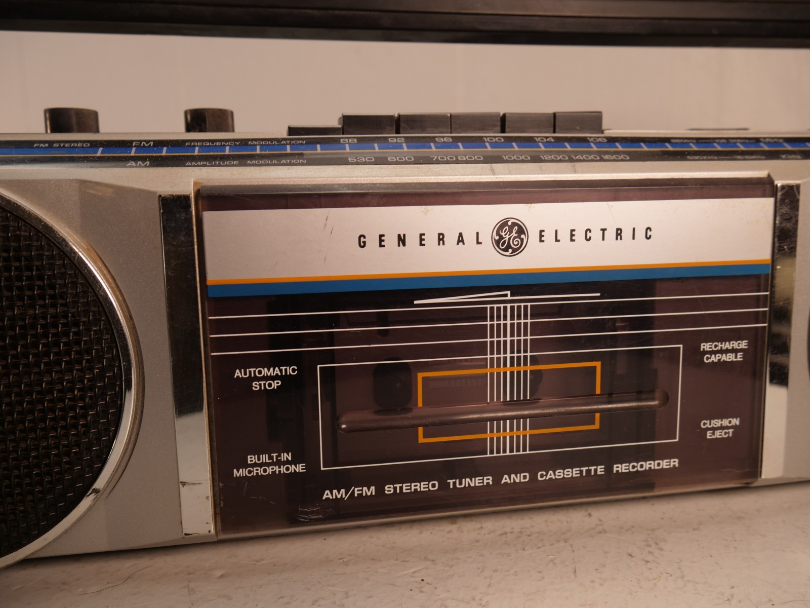 General Electric 3-5623a AM/FM Portable Radio Cassette Player Recorder