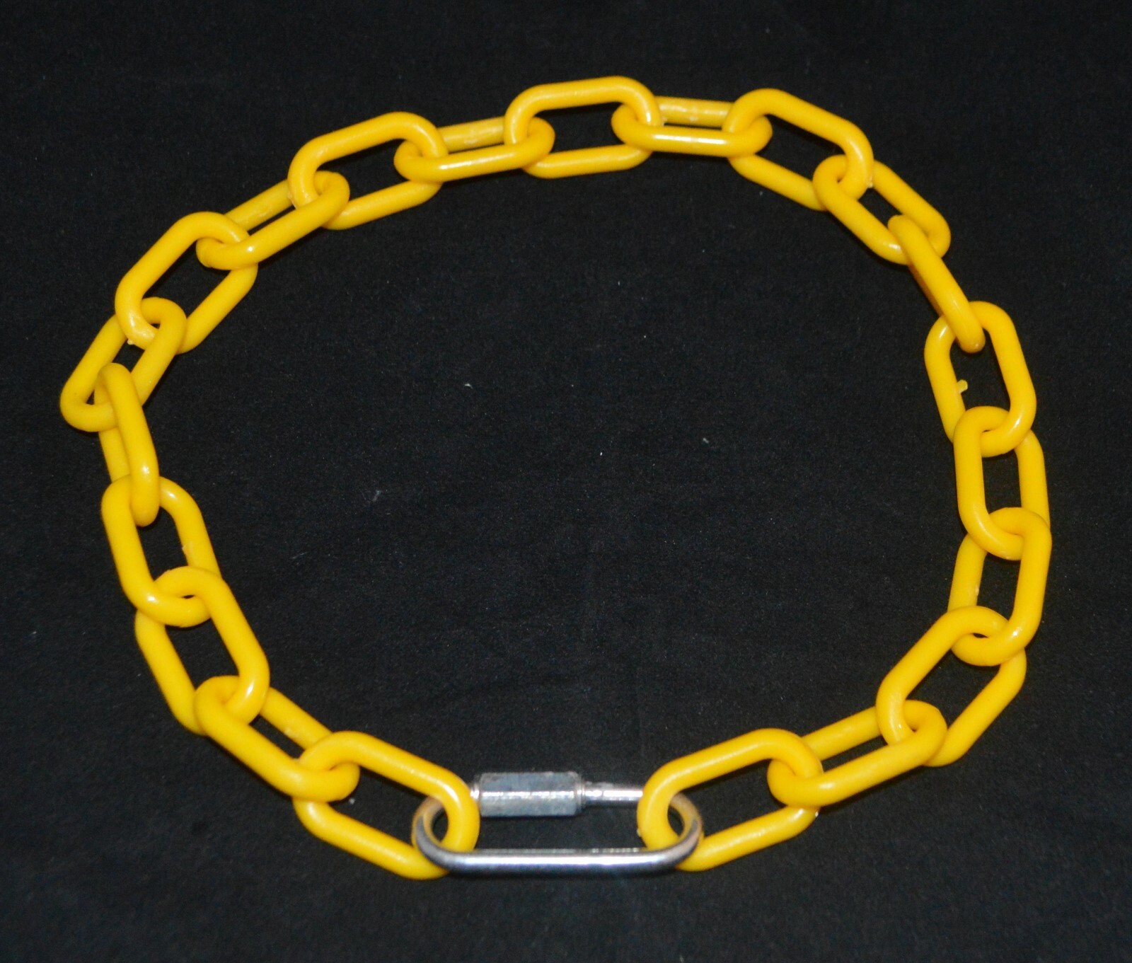 GOAT COLLARS PLASTIC CHAIN WITH METAL QUICK LINK 28" LONG