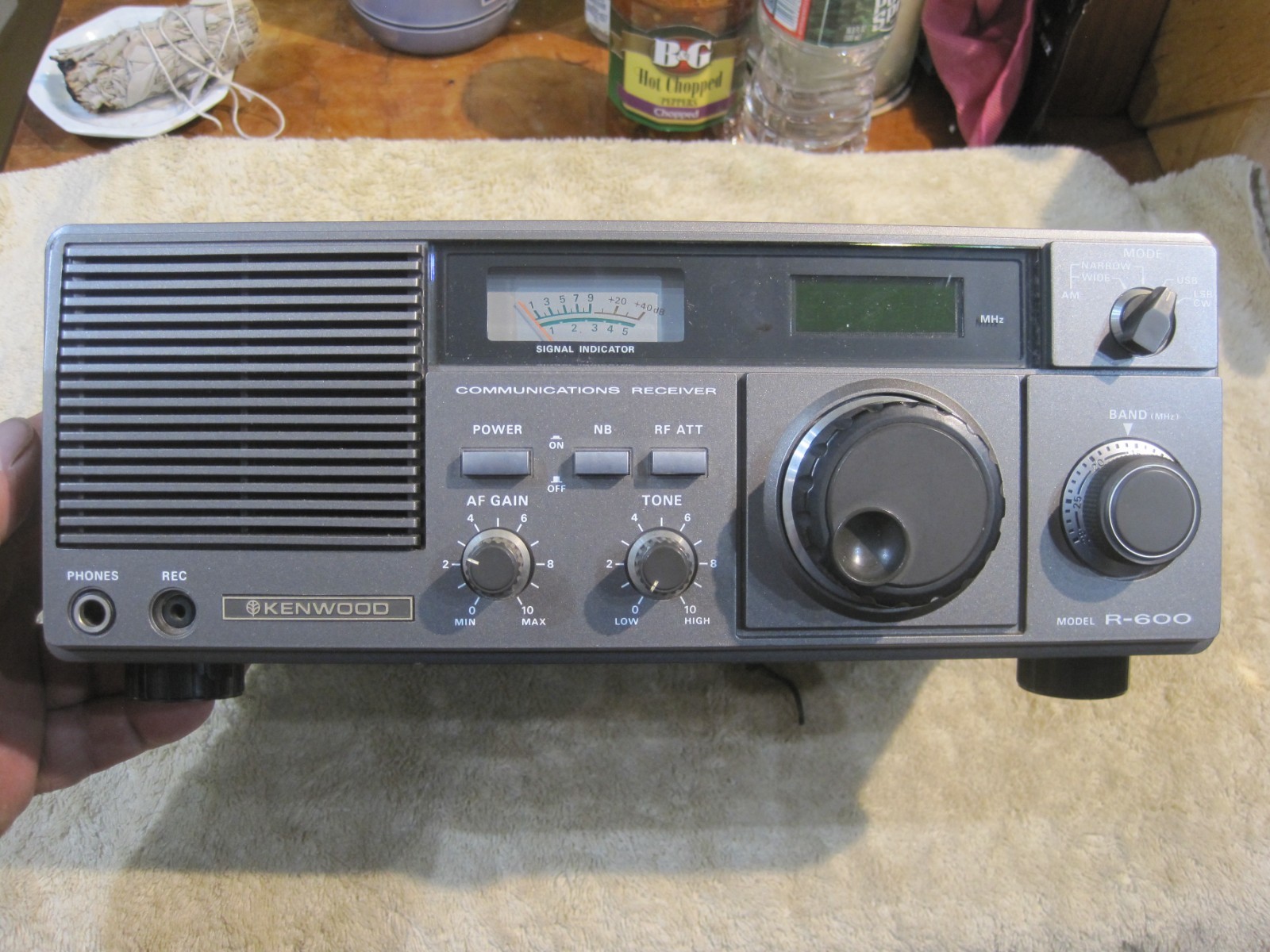 Kenwood Model R 600 Communications Receiver