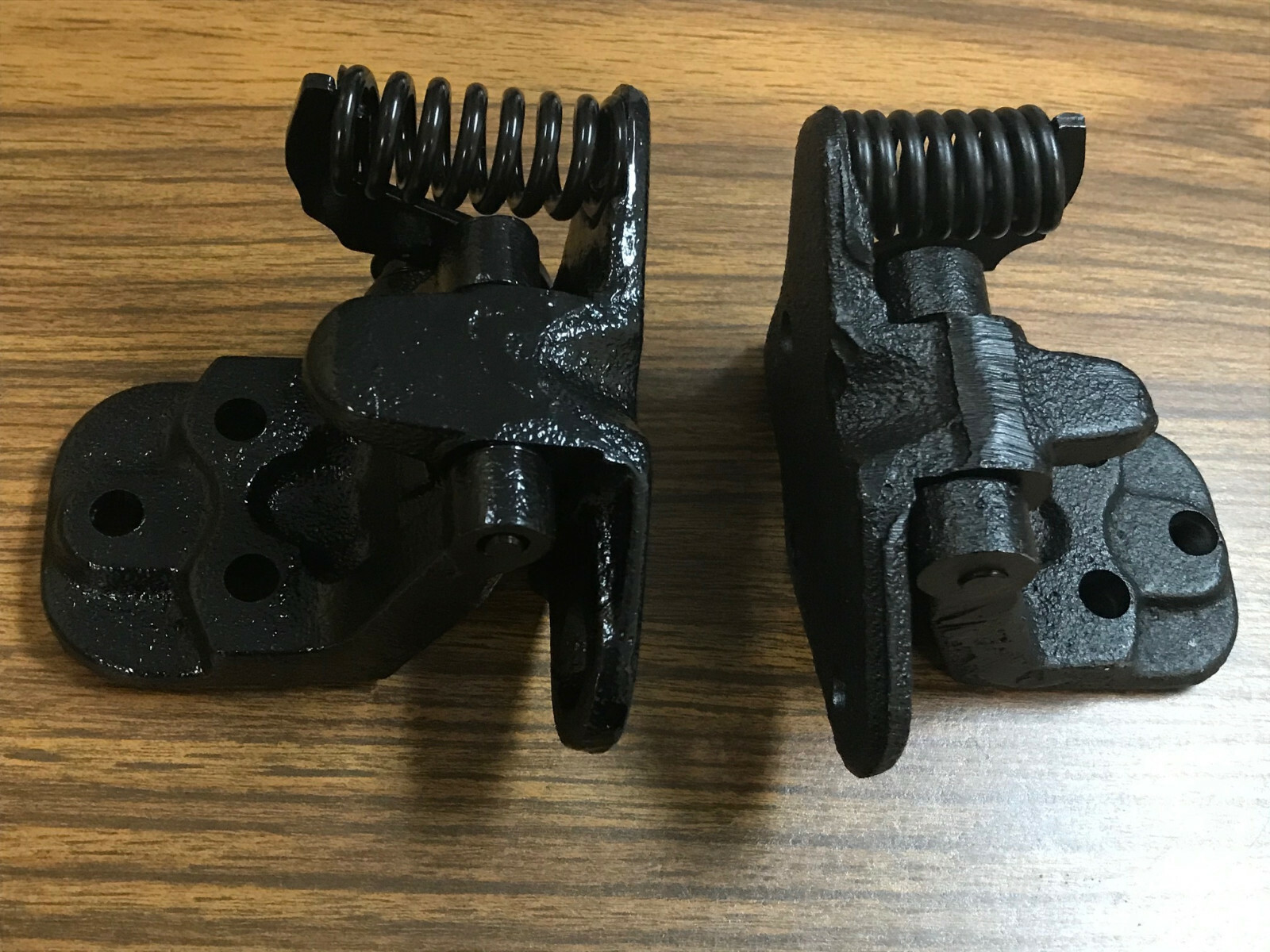 Door Hinge Set 28pc w/bolts 66-67 Chevelle Camaro GTO Cutlass Skylark hinges