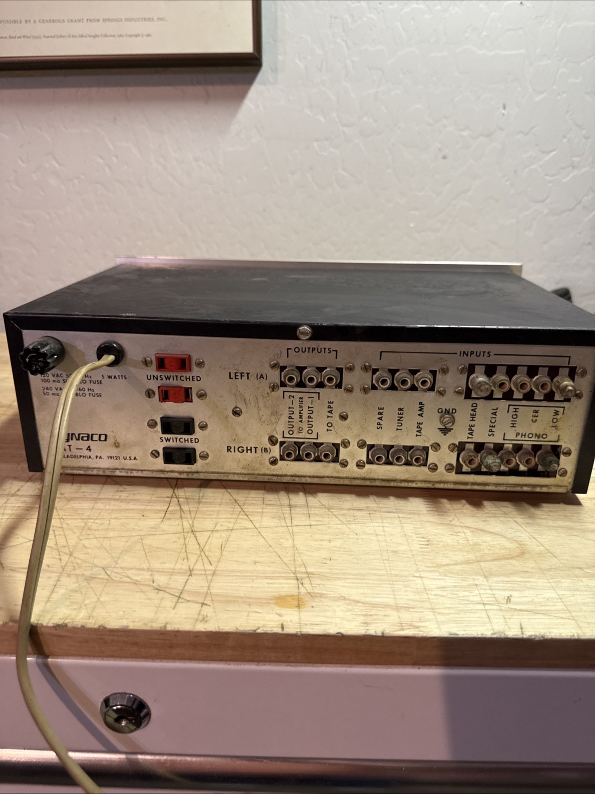 VINTAGE DYNACO PAT-4 STEREO PREAMPLIFIER POWERS ON UNTESTED AS-IS