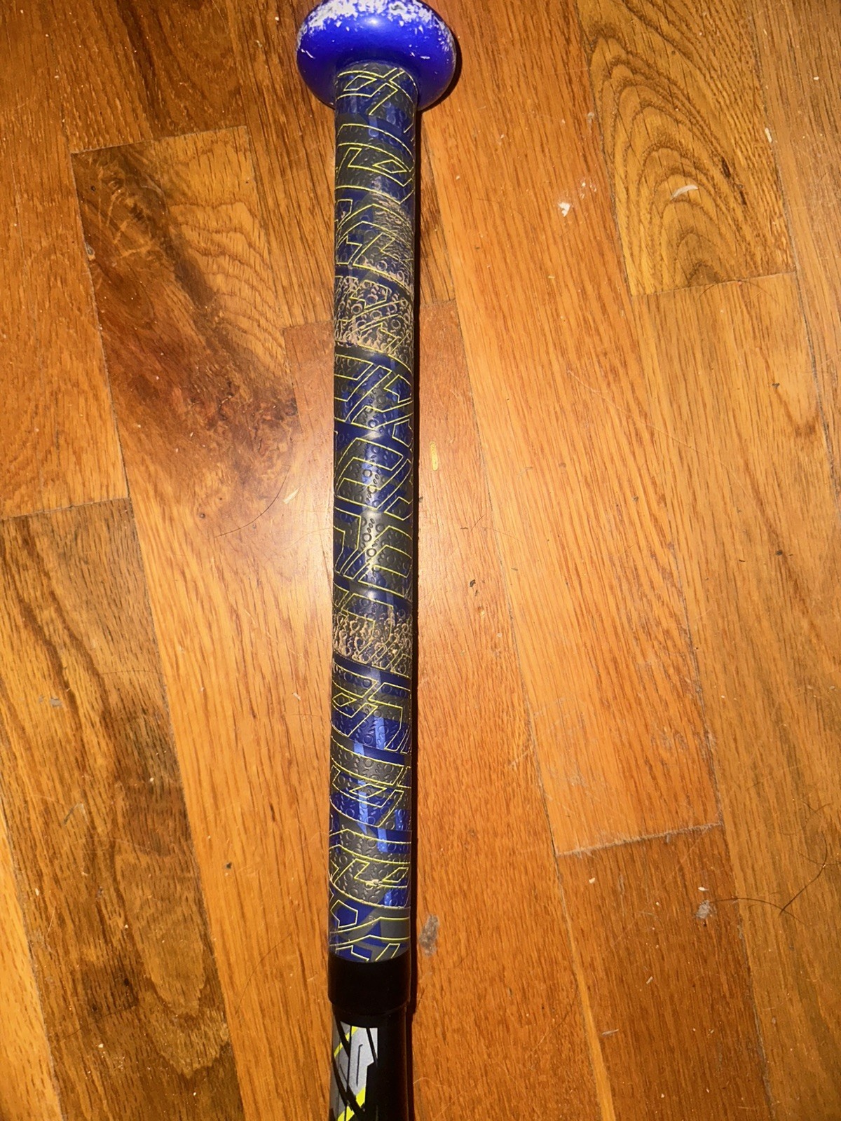 2024 Lousiville Xeno 33 Drop -10 Fastpitch Softball Bat