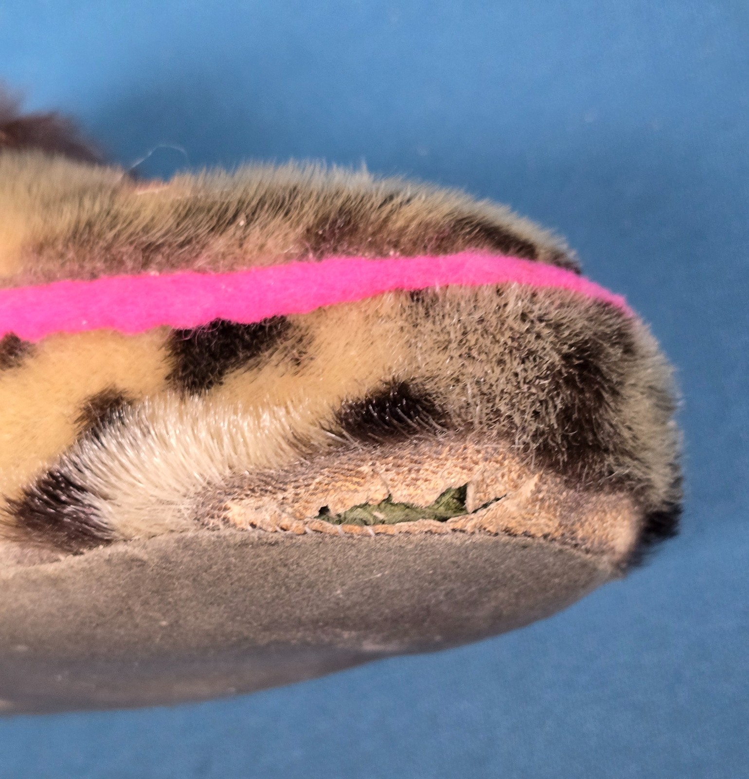 Vintage Handmade Alaska Native Inuit Eskimo Fur Slippers Beadwork 8.5-9