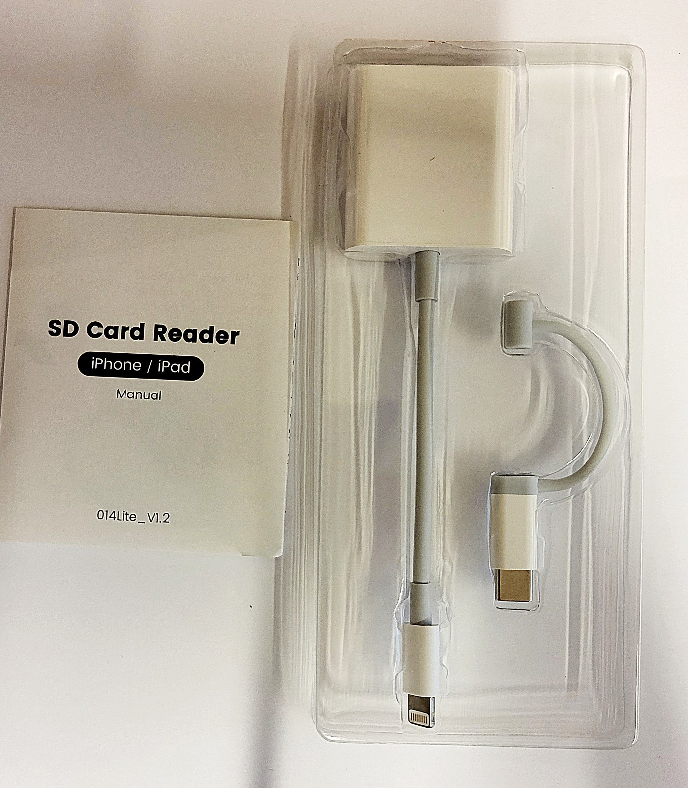 Apple USB-C to SD Card Reader