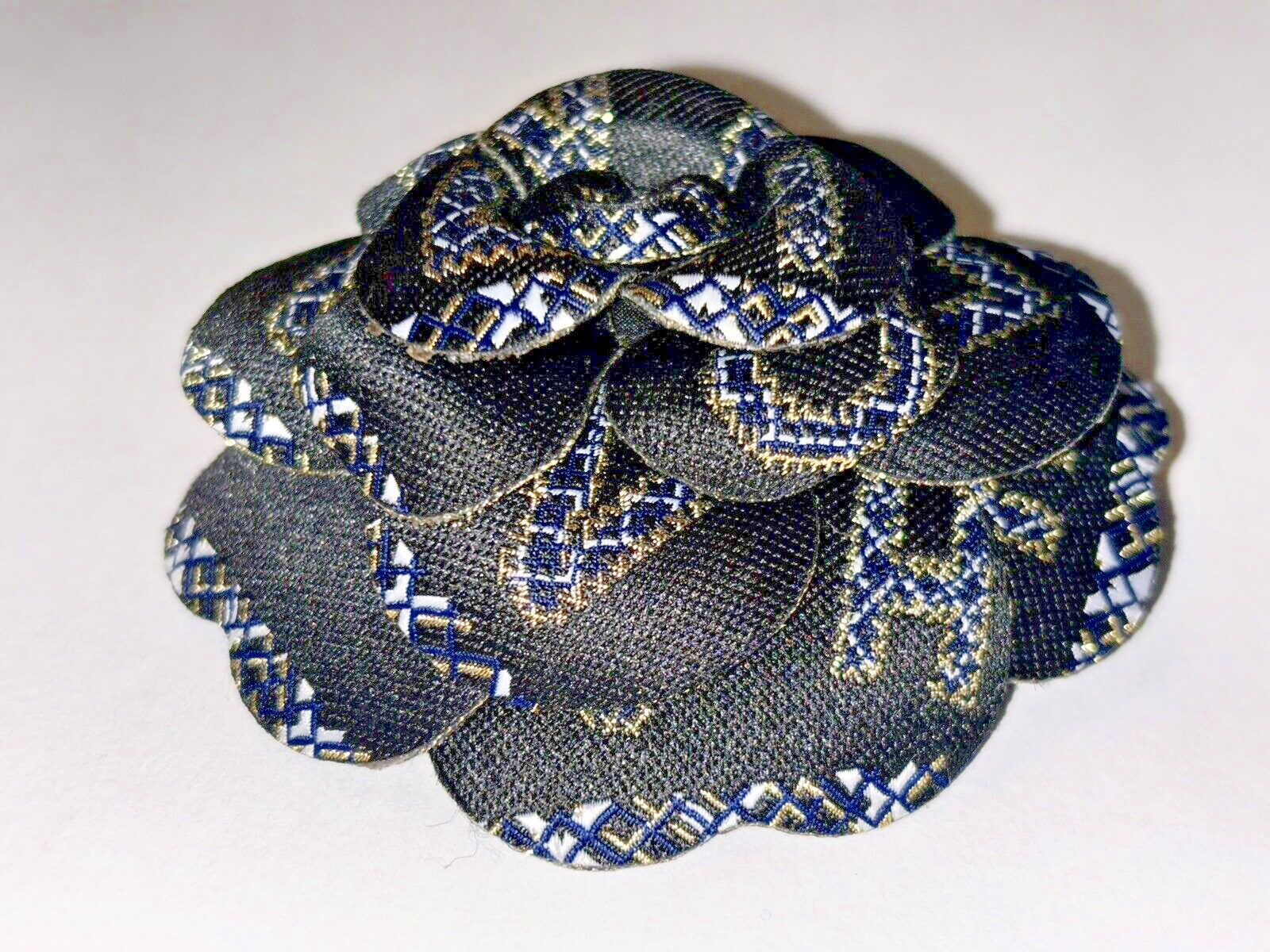 Chanel SIGNATURE CAMELLIA Gift Packaging Flower with Sticker