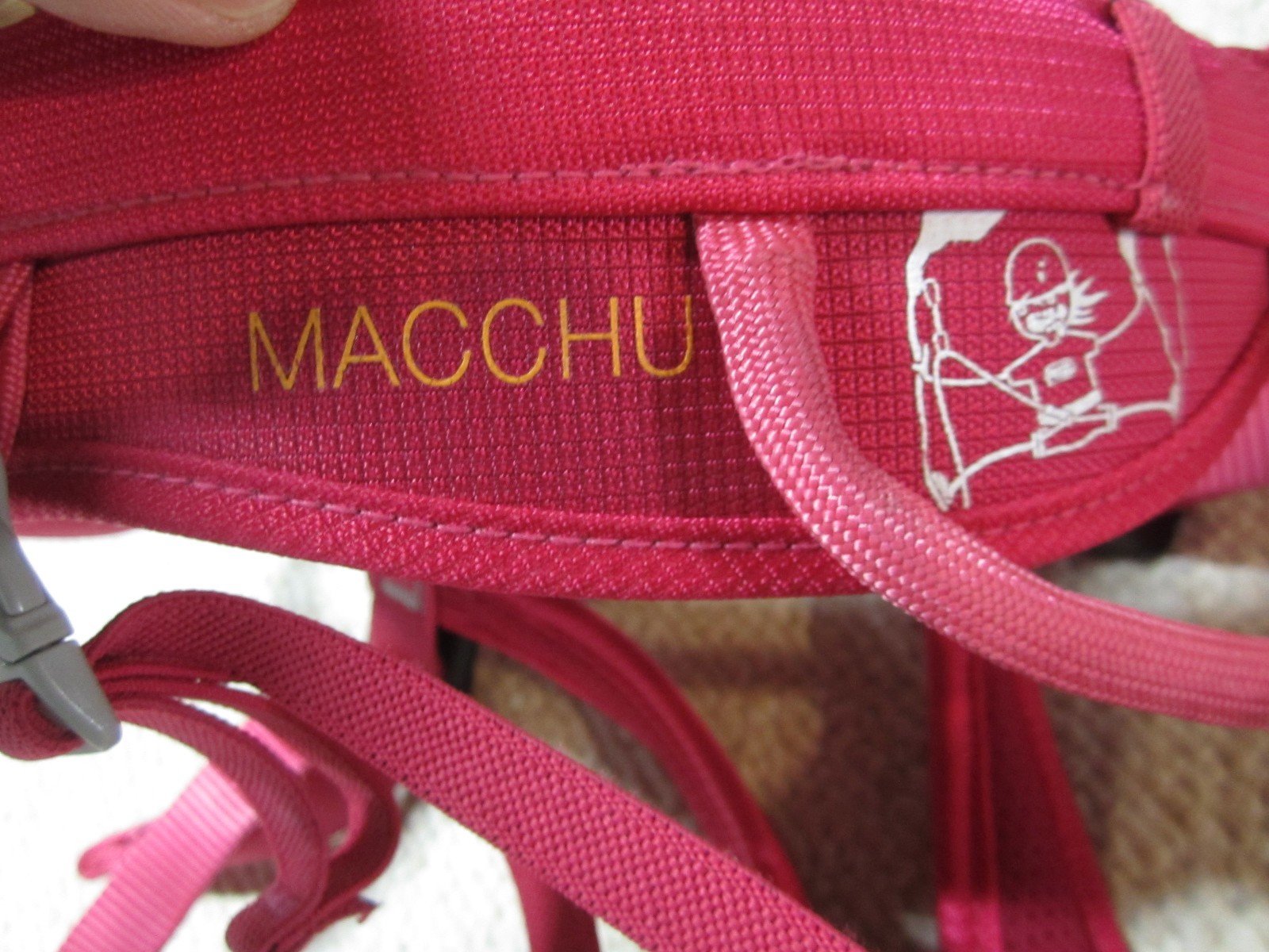 Petzl Macchu Kids Youth Rock Climbing Seat Harness One Size 54-64cm Pink!!