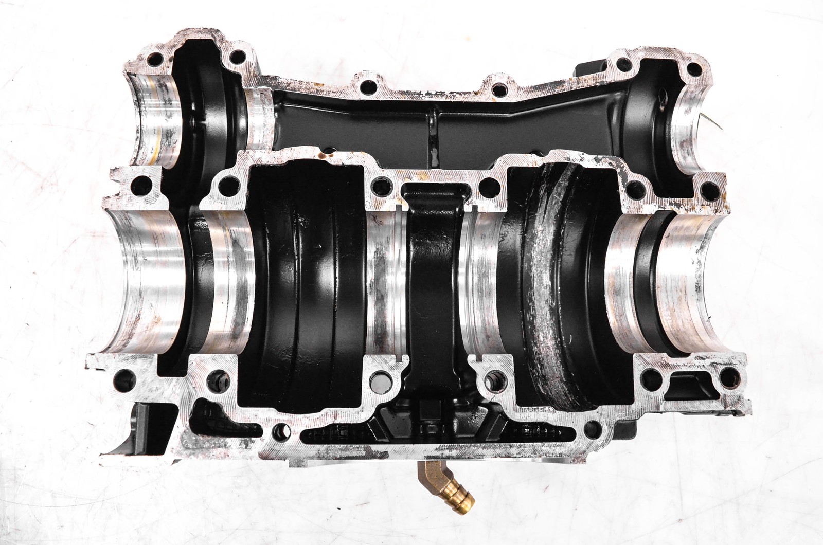 05 Sea-Doo GTI RFI LE Crankcase Center Crank Case