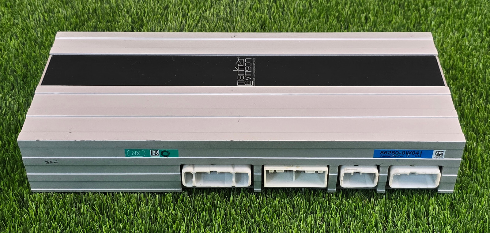 Lexus LS430 2001-2003 86280-0w041 Mark Levinson Amplifier 86280-0w040 Oem used