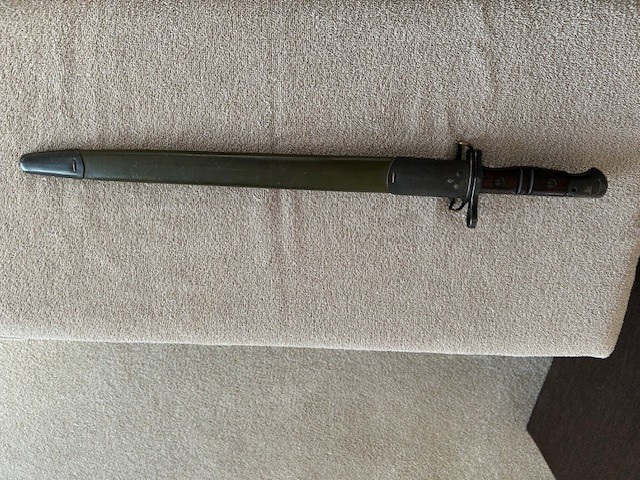 Original WWI BAYONETT U.S. Model 1917 REMINGTON With Scabbard Sheath